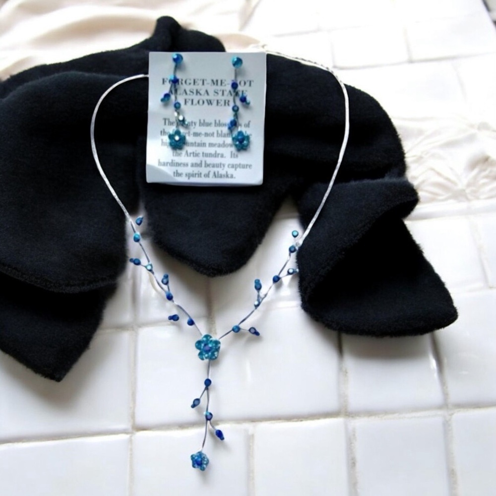 Forget Me Not Dainty Blue Aurora Floral Necklace & Earrings - Picture 3 of 8